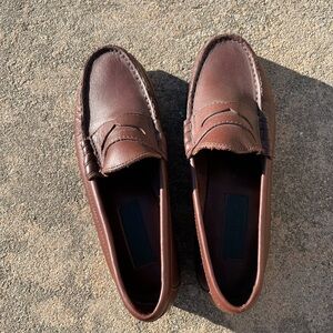 GH Bass Heritage Brown Loafers size 6
